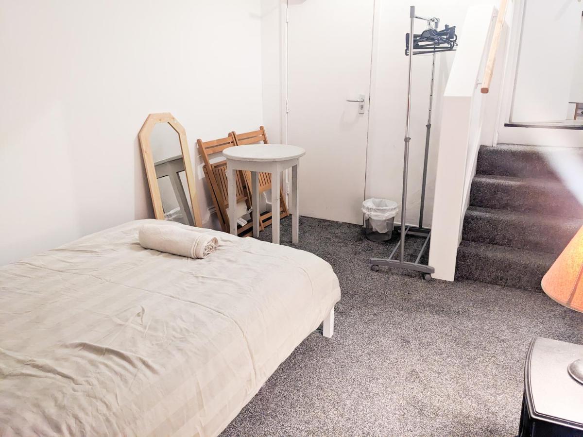 Elphinstone Homeshare ポーツマス エクステリア 写真